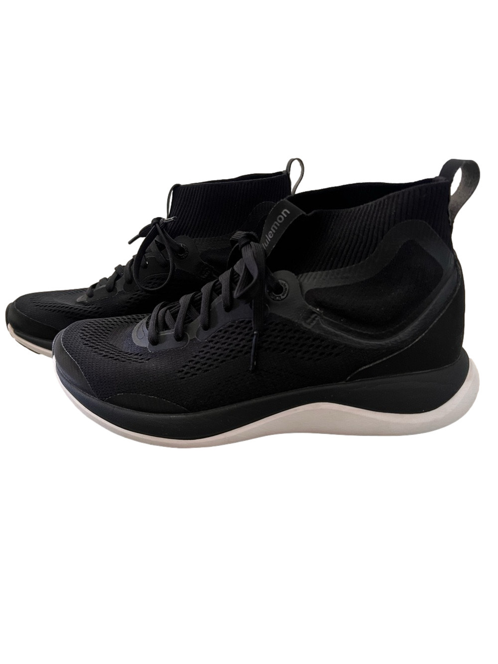 Lululemon Chargefeel Mid Womens Workout Shoe - Size 8.5
Black / Anchor / White - Picture 6 of 9
